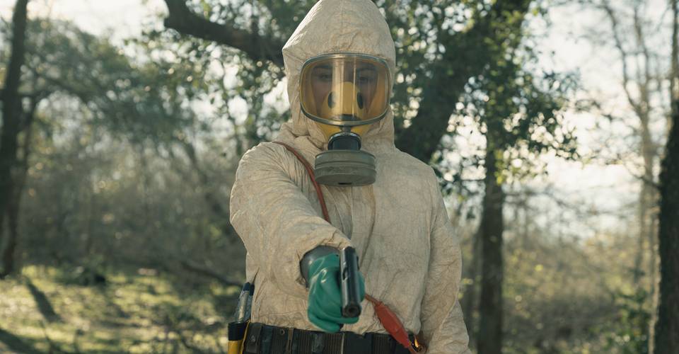Fear the Walking Dead Nuclear Meltdown Is the Least of Their Worries Fear the Walking Dead Nuclear Meltdown Is the Least of Their Worries